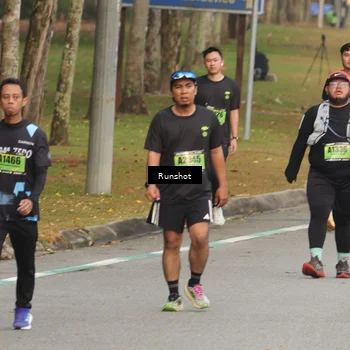Runner Photo 5609384