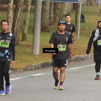 Runner Photo 5609394