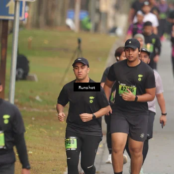 Runner Photo 5609476