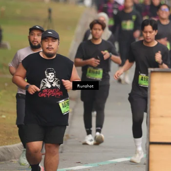 Runner Photo 5609547