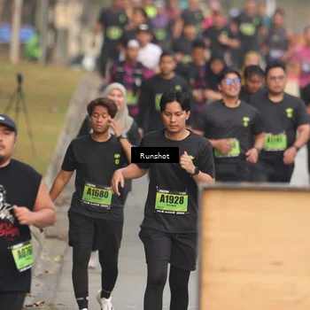 Runner Photo 5609567