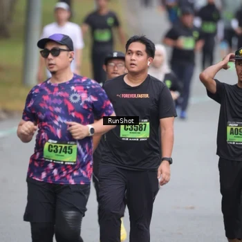 Runner Photo 5609577