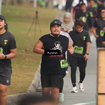 Runner Photo 5609596