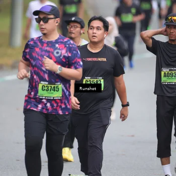 Runner Photo 5609614