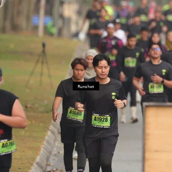 Runner Photo 5609621