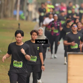 Runner Photo 5609680