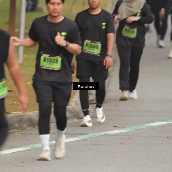 Runner Photo 5609725