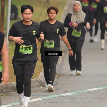 Runner Photo 5609730