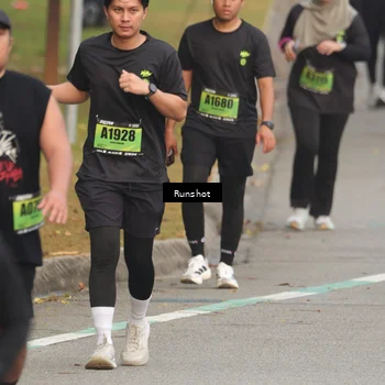 Runner Photo 5609733
