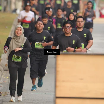 Runner Photo 5609801
