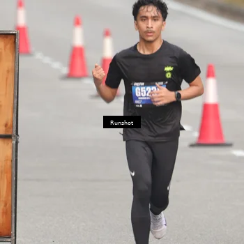 Runner Photo 5609883