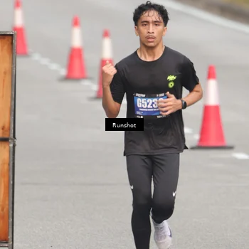 Runner Photo 5609887