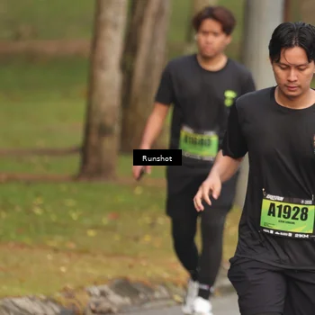 Runner Photo 5610059