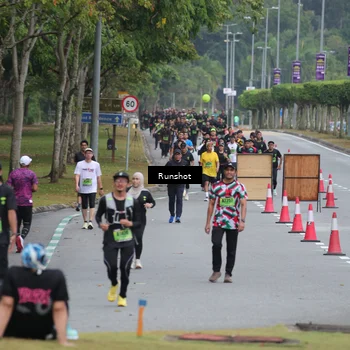 Runner Photo 5610073