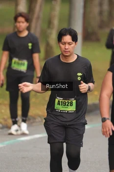 Runner Photo 5610111