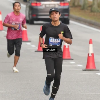 Runner Photo 5610182