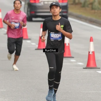 Runner Photo 5610192