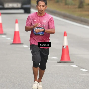 Runner Photo 5610339