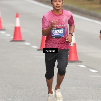 Runner Photo 5610389