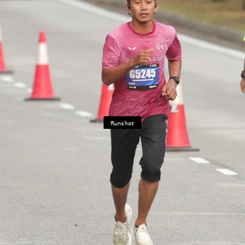 Runner Photo 5610393