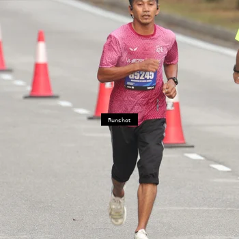 Runner Photo 5610398
