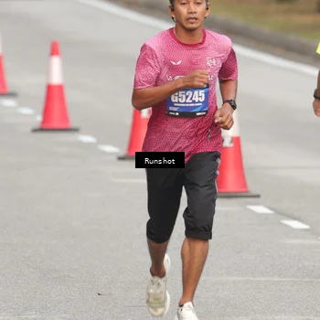 Runner Photo 5610401
