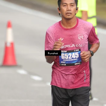 Runner Photo 5610451