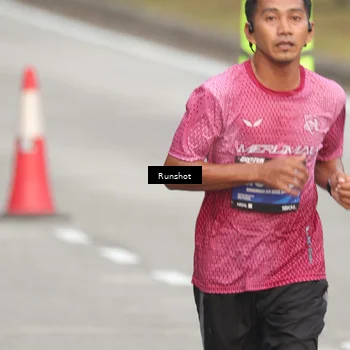 Runner Photo 5610461