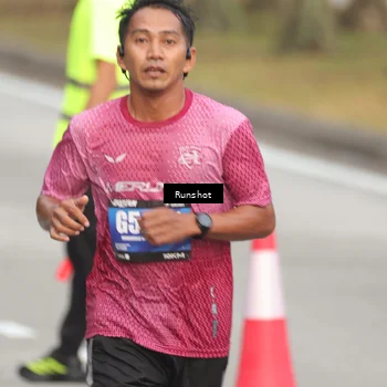 Runner Photo 5610470