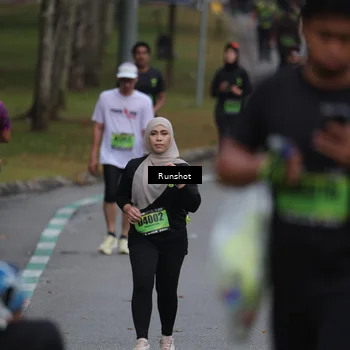 Runner Photo 5610522