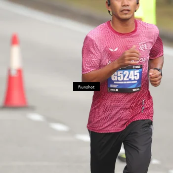 Runner Photo 5610547