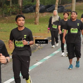 Runner Photo 5610586