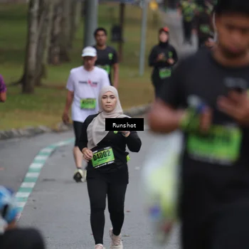 Runner Photo 5610599