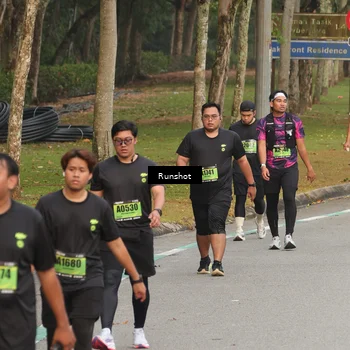 Runner Photo 5610637