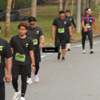 Runner Photo 5610658