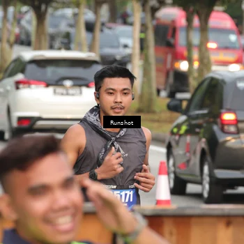 Runner Photo 5610694