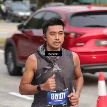 Runner Photo 5610727