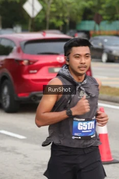 Runner Photo 5610732