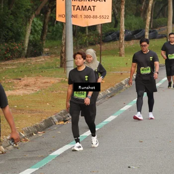 Runner Photo 5610742