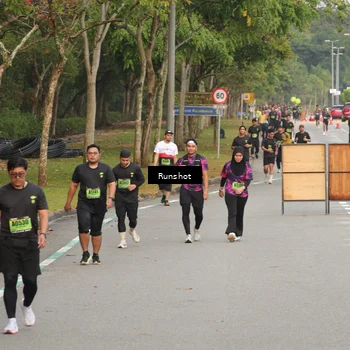 Runner Photo 5610755