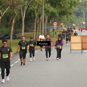 Runner Photo 5610758