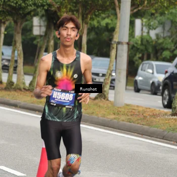 Runner Photo 5610765