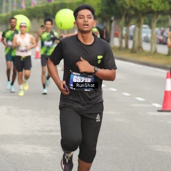 Runner Photo 5610802