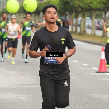 Runner Photo 5610815
