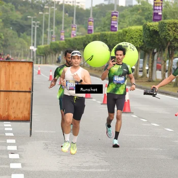 Runner Photo 5610822