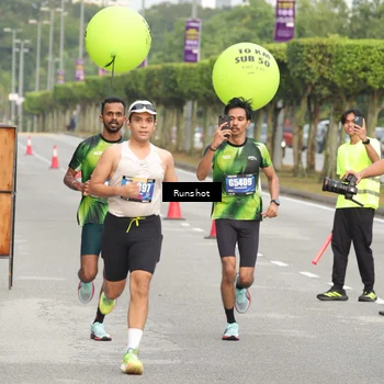 Runner Photo 5610831
