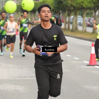 Runner Photo 5610839