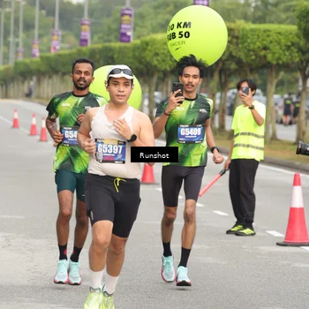 Runner Photo 5610843