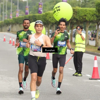 Runner Photo 5610846