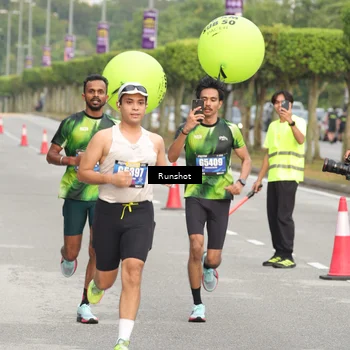 Runner Photo 5610853